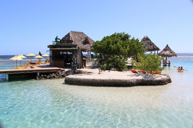 أجنحة كلاريون رواتان آت بينآبل فيلاز French Harbour المظهر الخارجي الصورة
