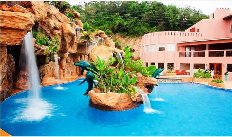 أجنحة كلاريون رواتان آت بينآبل فيلاز French Harbour المظهر الخارجي الصورة